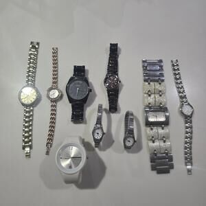 Vintage Watches Lot Of 9 Non Working Geneva Sharp Hillard&Hanson Charles Raymond